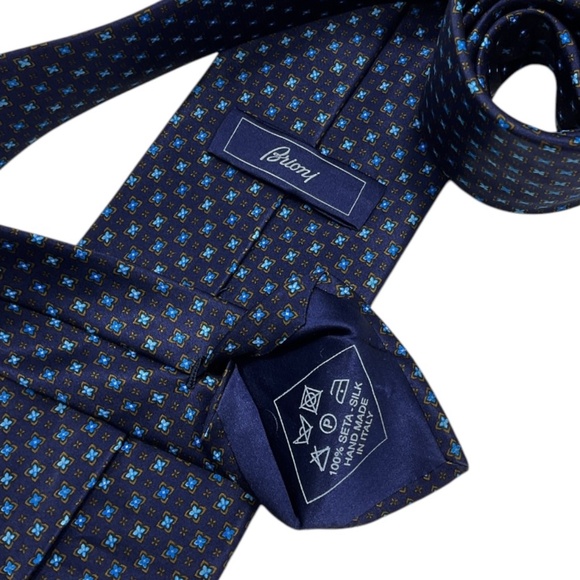 BRIONI XL Navy/Blue Geometric Floral Silk LUXURY Tie HANDMADE ITALY - Picture 3 of 4